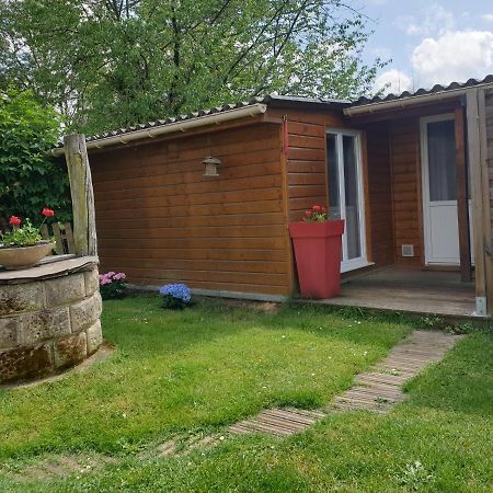 Petit Sejour En Chalet 克雷西拉沙佩勒 外观 照片