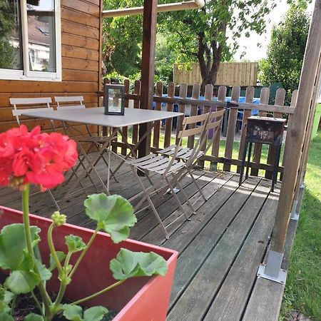 Petit Sejour En Chalet 克雷西拉沙佩勒 外观 照片