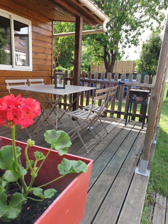 Petit Sejour En Chalet 克雷西拉沙佩勒 外观 照片